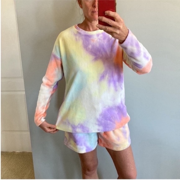 Tie Dye 2 Piece Fleece Lounge Set - Picture 6 of 9
